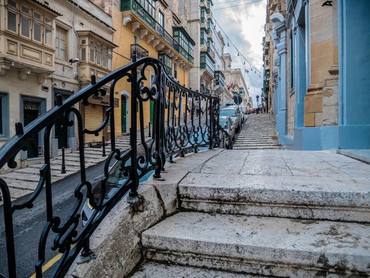 Valletta Main Street Apartment Exterior photo